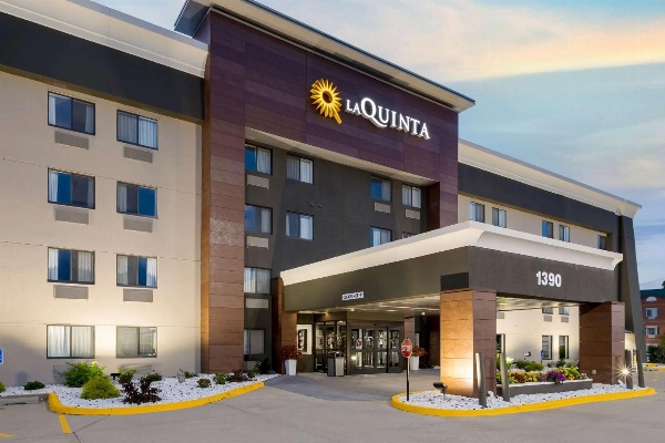 La Quinta Inn & Suites by Wyndham Des Moines West Clive image 7